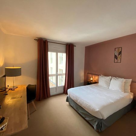 Logis Hotel Medieval, Montelimar Nord Rochemaure Eksteriør billede